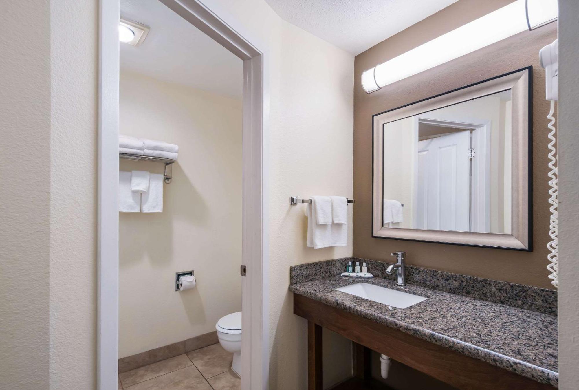 Quality Inn & Suites Coeur D'Alene Esterno foto